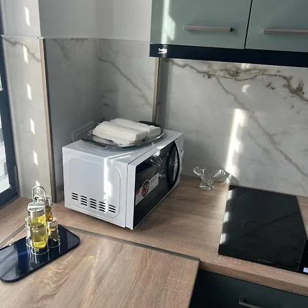 Apartment Sicant - Self Check-in *
